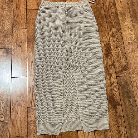 🌸 Shein 2 Piece Crochet Set - Picture 2 of 3